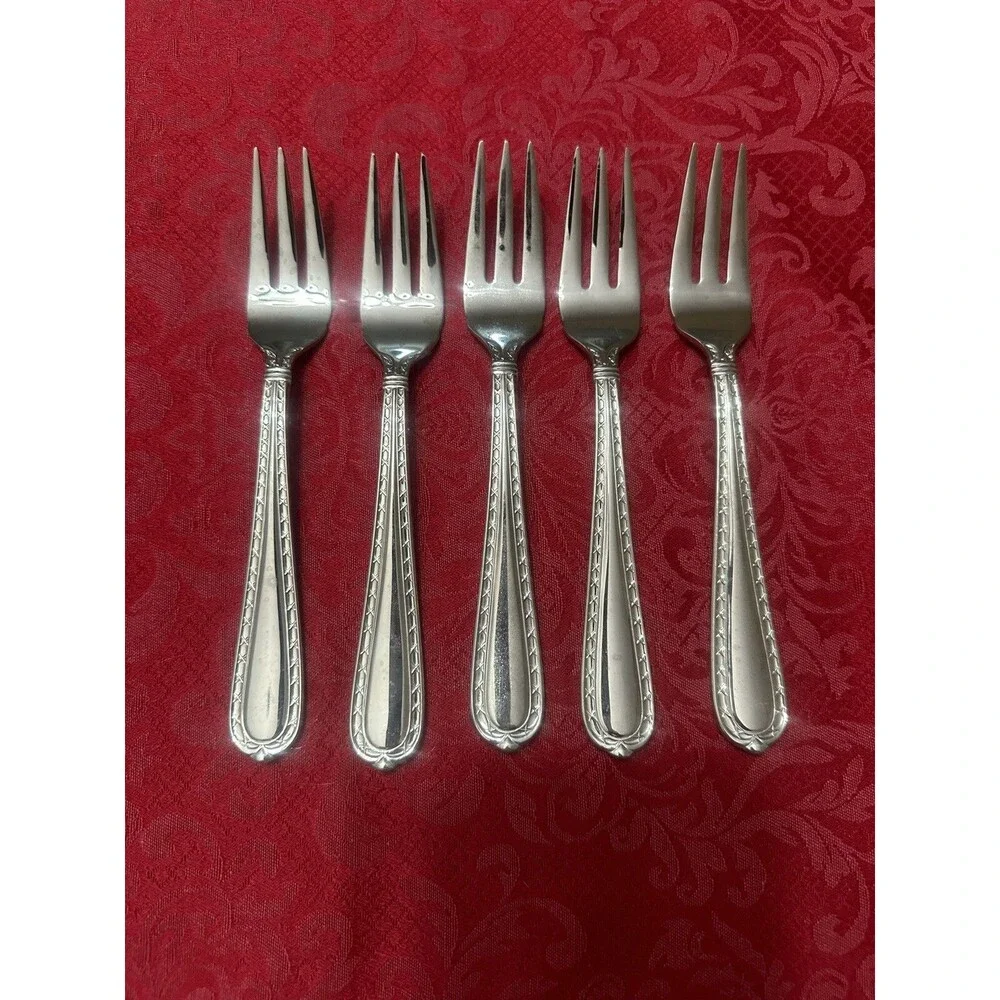 5 Hampton NOBILITY 3 Tine Salad Forks 7 1/8